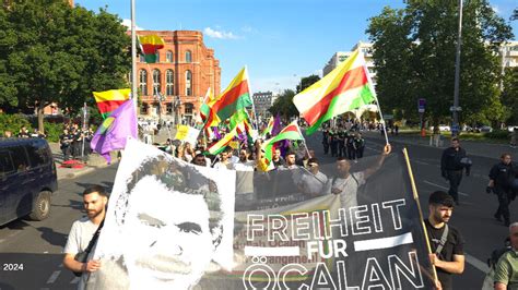 ANF Berlin Freiheit für Öcalan Frieden in Kurdistan