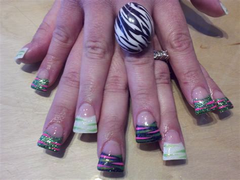 I Like These But I Would Use Different Colors Fake Nails Designs