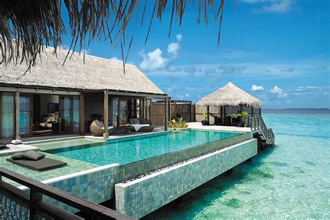 Best Luxury Resorts in The Maldives - WanderingTrader