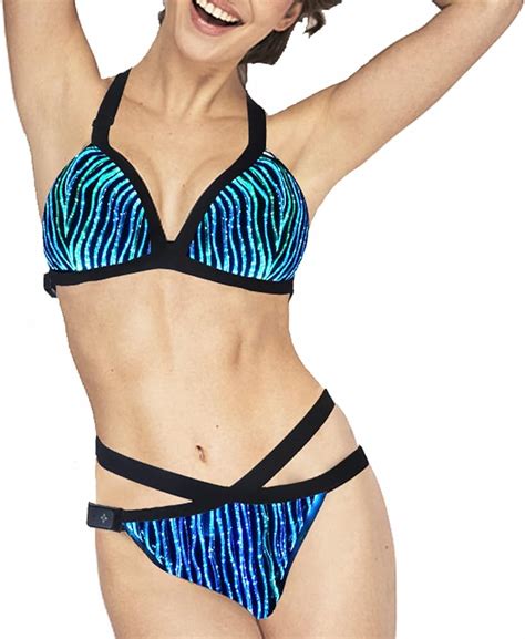 Hot Sexy OpTic MiDNiTE Bikini Pics