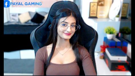 Bgmi Fun With Friends 😘 Payal Gaming Is Live 😍 💖 Youtube