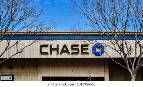 Chase Bank Logo Vector (.EPS) Free Download