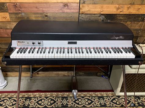 What's the value of my Rhodes piano? – Fender Rhodes LA