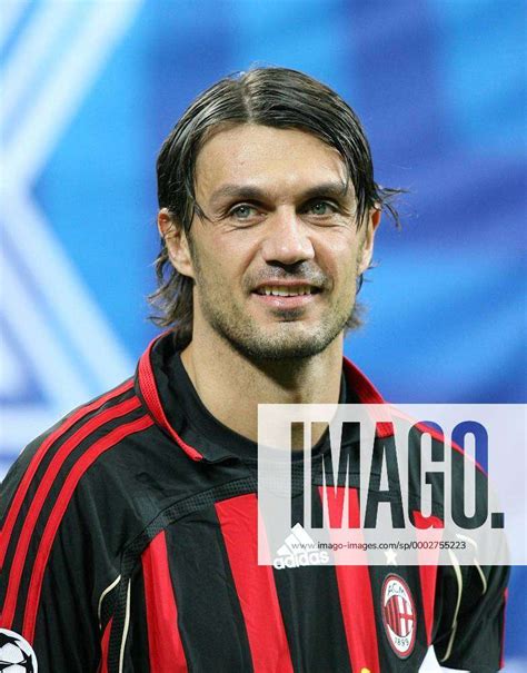 Paolo Maldini AC Mailand lächelt Fußball EC 1 Herren Champions