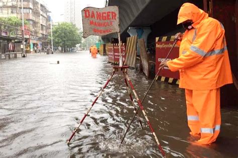 Monsoon Alert मुंबई ठाणे और पुणे के लिए कल का दिन अहम भारी से बहुत