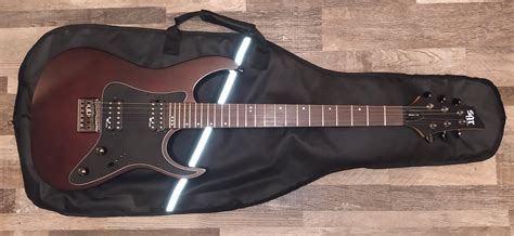 Banshee-6 - SGR by Schecter Banshee-6 - Audiofanzine
