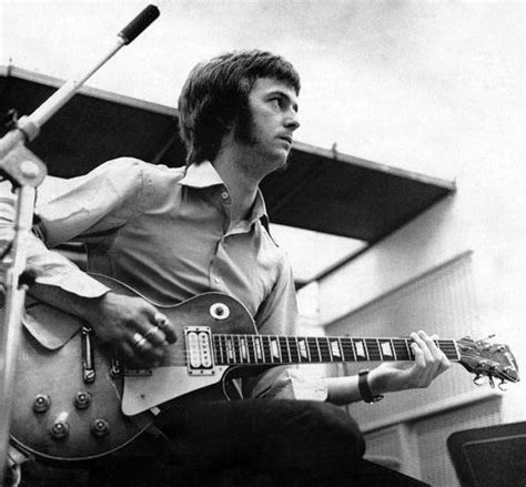 The Best Guitarists First Played A Les Paul Eric Clapton Les Paul