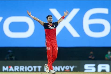 IPL 2021: Harshal Patel wins Purple Cap after 32 wickets in the season