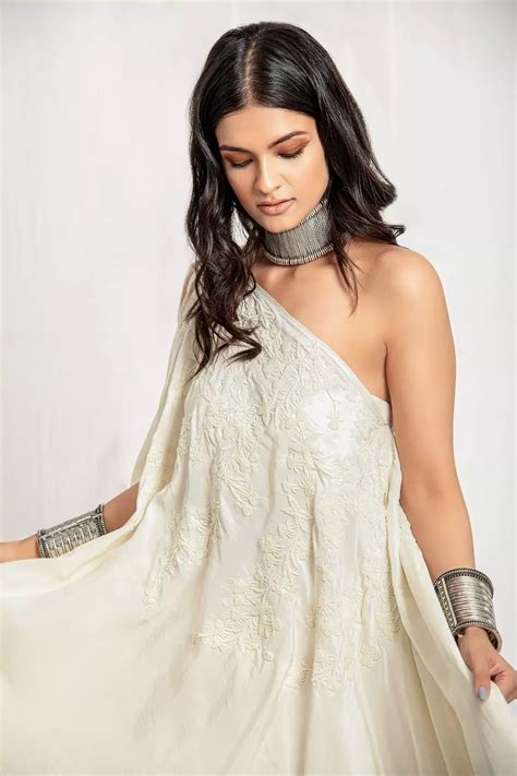 Buy Amrita Thakur White One Shoulder Kurta And Lehenga Set Online Aza