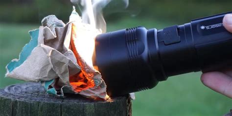 Wicked Lasers Survival Flashlight Can Start A Fire