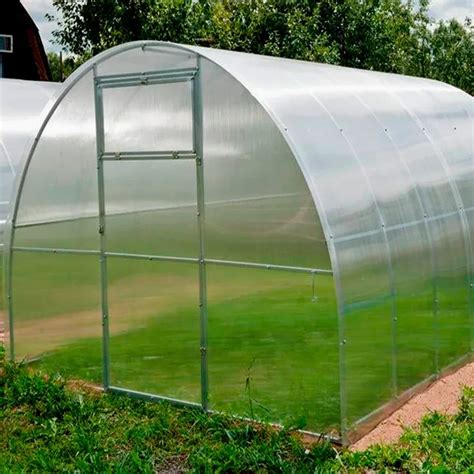 Теплица из поликарбоната Сибирская 25Ц-67. Длина 4/6/8/10 метров ...