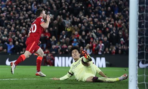 Liverpool 4 0 Arsenal Player Ratings As Reds Blow Away Hapless Gunners