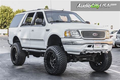 Ford Expedition 6 Inch Lift Kit