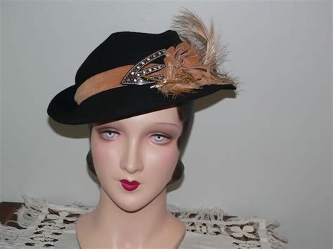 1930s 40s Slouch Fedora Hat Brown Felt With Tan Velvet And Etsy