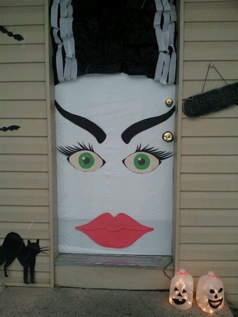 30 Cute And Fun Halloween Door Decorating Ideas 2017