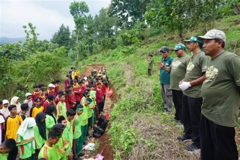 Launching Program Hutan Wakaf YPM 1 6 Hektare Dan Penanaman 540 Pohon