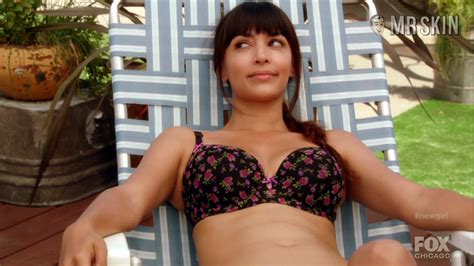 Naked Hannah Simone In New Girl