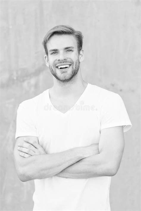 Ideal Traits that Make Man Physically Attractive. Bearded Guy Casual ...