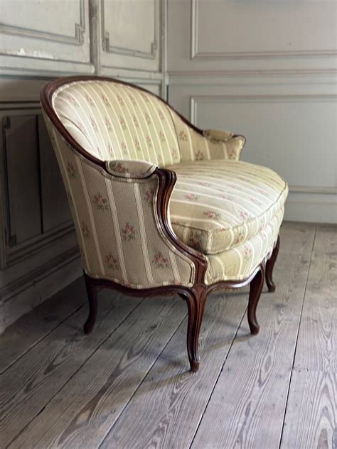 Proantic Banquette Corbeille De Style Louis XV En Bois Sculpté Vers