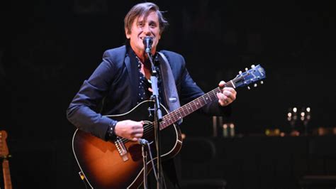 Vidéo Thomas Dutronc installé en Corse il dévoile l intérieur de sa