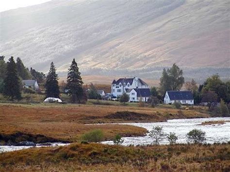 Bridge of Orchy - West Highland Way Walking Holidays Accommodation