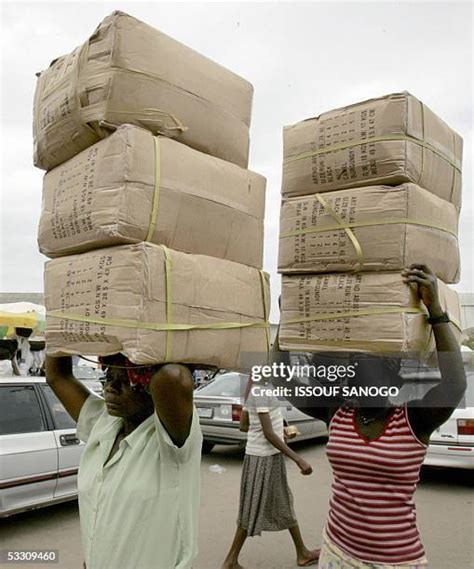 African Wrap Skirt Photos And Premium High Res Pictures Getty Images