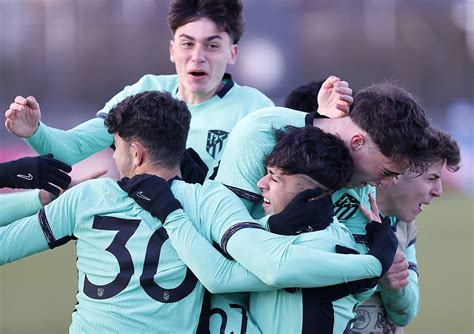 Feyenoord 1 Atlético 3 resumen goles y resultado del partido AS