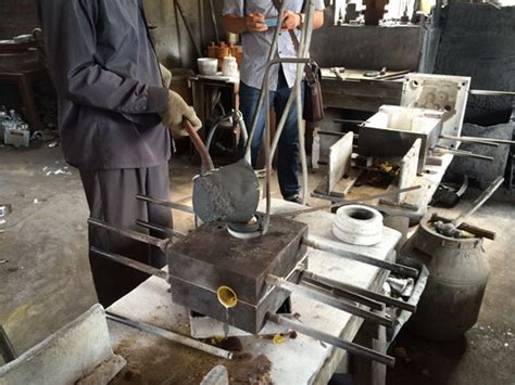 permanent mould metal mold casting process  aluminum castings