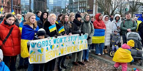 Rund 650 Teilnehmer Bei Ukraine Demo In Dortmund Forderung Nach Mehr