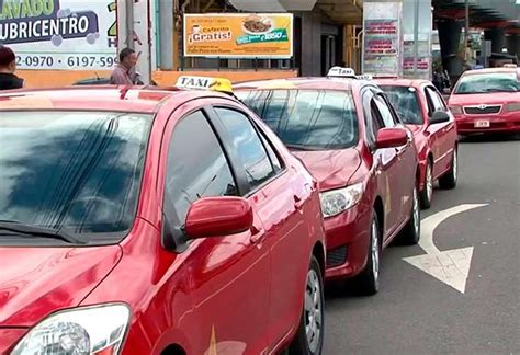 Aresep lanzó aplicación celular para calcular la tarifa de taxis Teletica