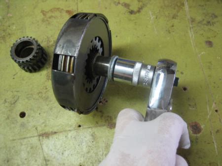 How To Repair A Classic Vespa Largeframe Clutch The Vespa Guide