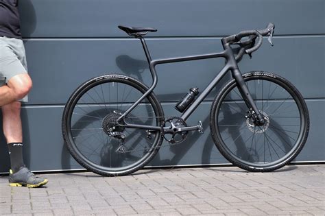 German Urwahn Drop Kicks Gravel E Bike Market With Award Winning 3D