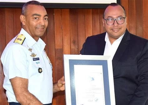 Por primera vez entregan a la FARD certificación de Norma ISO 9001