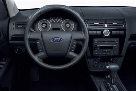 2006 Ford Fusion - Information and photos - MOMENTcar