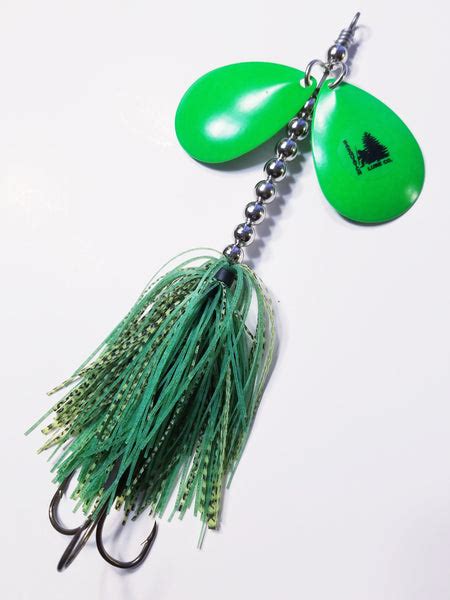 Silicone Double8 Pikemuskie Bucktail Sasquatch Lure Co