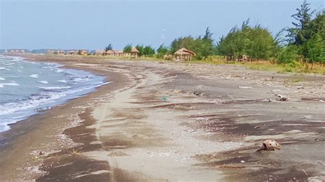 Pantai Tiris Indramayu