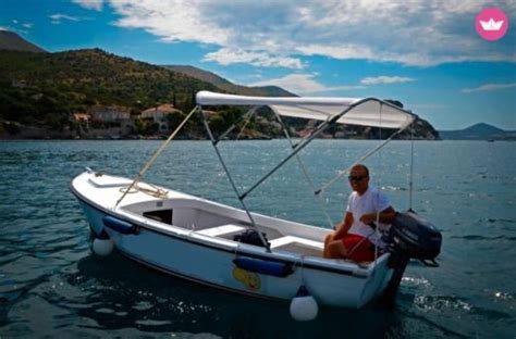 Rent Pasara Tender Boat without license (1999) in Dubrovnik - Click&Boat