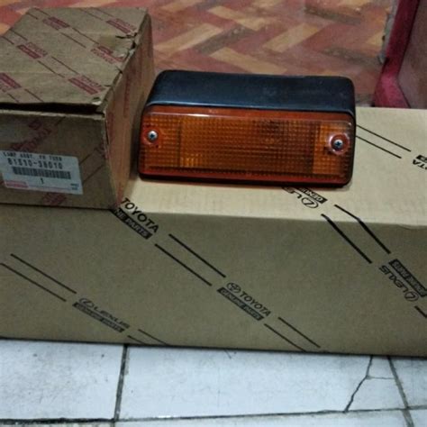 Jual Lampu Sen Bemper Kijang Grand Kanan Original Toyota Di