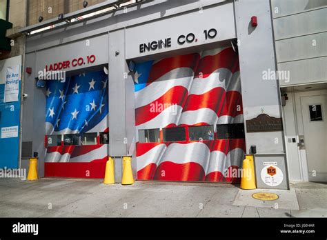 fdny engine 10 ladder 10 company station liberty street New York City ...