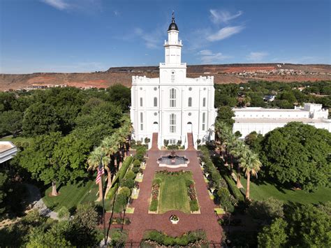 St George Temple Front View Photo | Intermountain DroneWorks