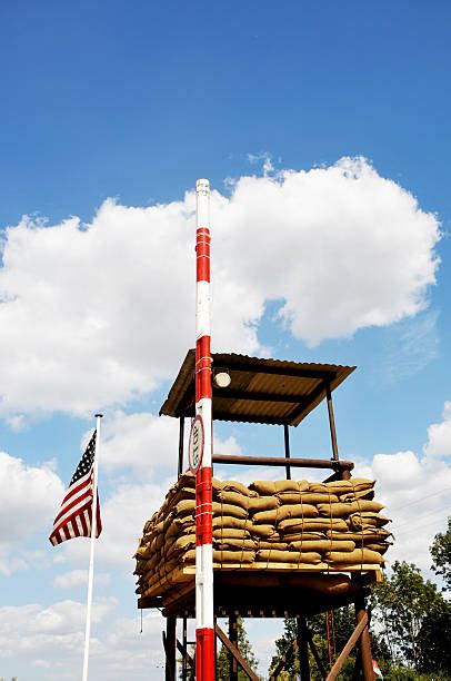 Us Army Checkpoint Stock Photos Pictures And Royalty Free Images Istock