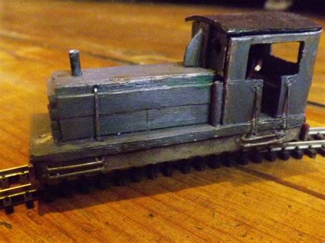 009 narrow gauge diesel 03 | Model trains, Diesel, Narrow