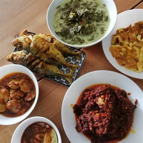 Masakan Ibu Legendaris Sepanjang Masa Menu Sederhana Yang Bikin