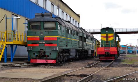 2ТЭ116-1164; ЧМЭ3-2206 — Фото — RailGallery