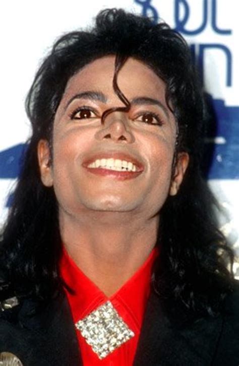 The Changing Face of Michael Jackson - Spinditty