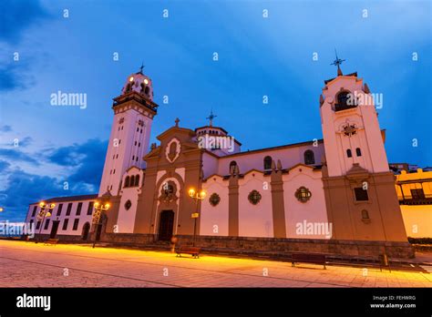 Candelaria church hi-res stock photography and images - Alamy