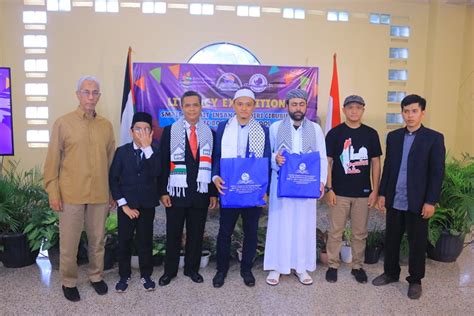 Smpit Smait Insan Mandiri Cibubur Gelar Literacy Exhibition Untuk