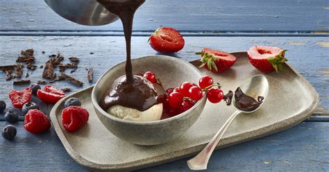 Easy Hot Chocolate Sauce Recipe Arla Uk