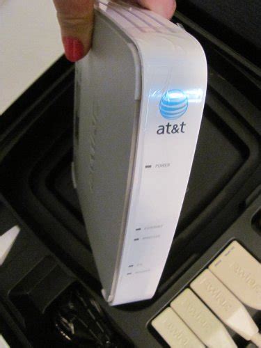 AT&T 2701HG-B 2Wire Wireless Gateway DSL Router Modem - AC Routers