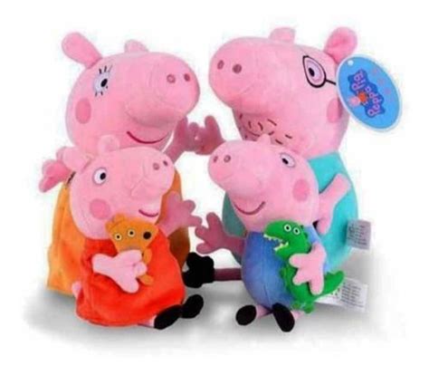 4 Pelúcias Da Familia Peppa Pig George Mãe E Papai Musicas Pelúcia